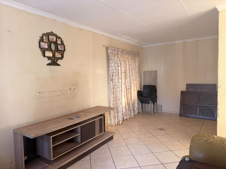 3 Bedroom Property for Sale in Tlhabane West North West